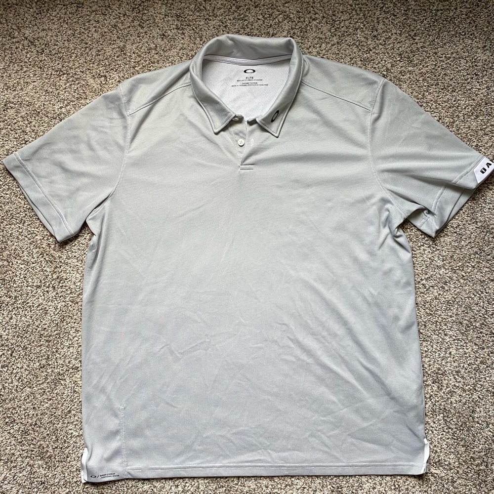Oakley Polo